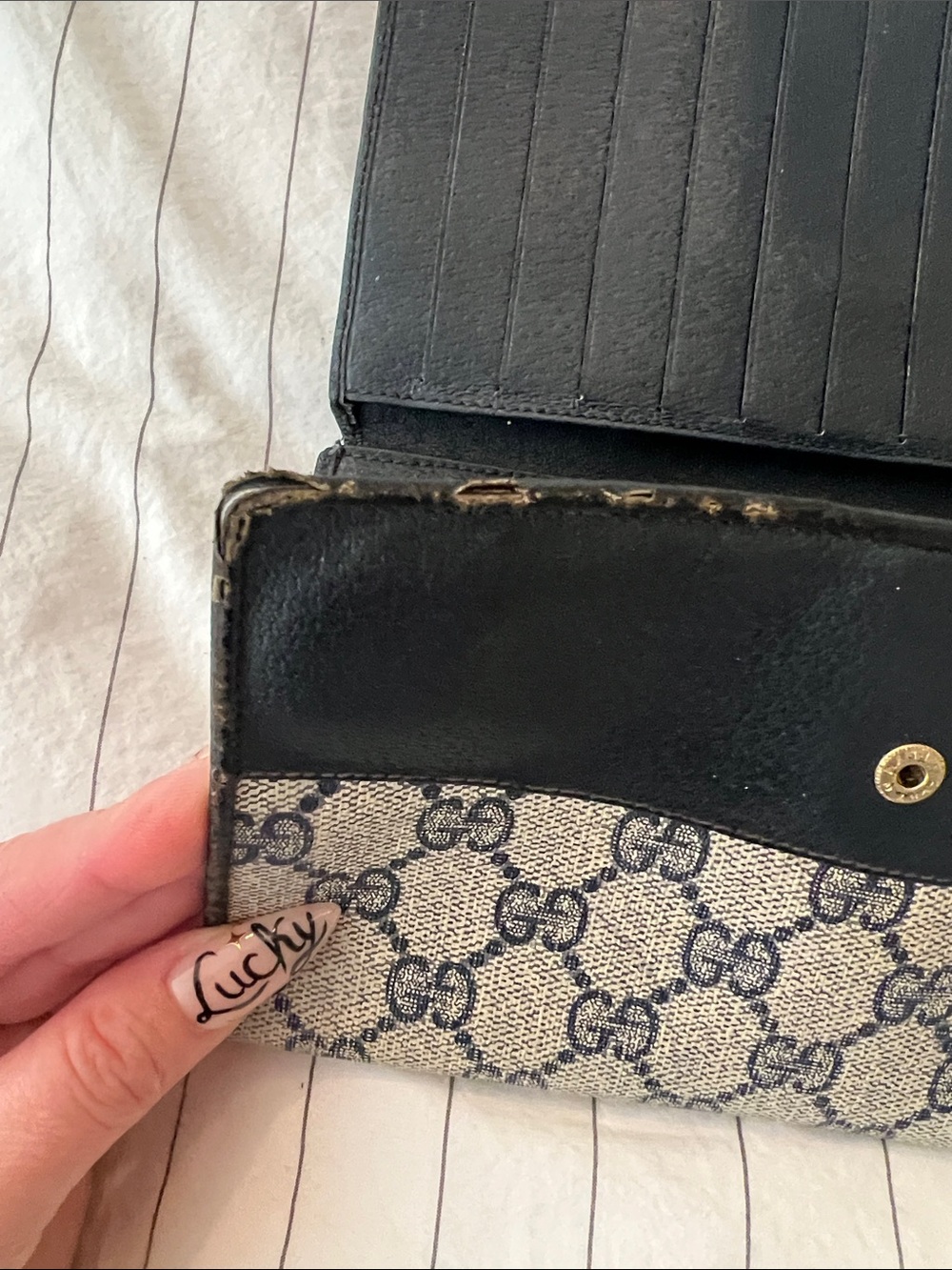 Vintage Gucci Black and Beige GG Canvas Continental Wallet - Picture 5 of 11